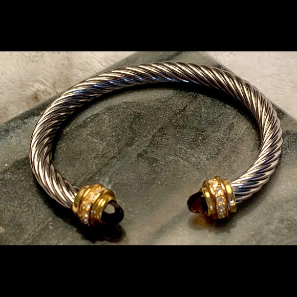 Meet your Posher, Stacy - Picture 10 of 14